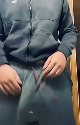 Who likes uncut 🤷🏻‍♂️😈