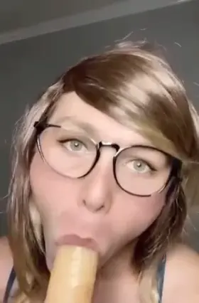 I’m in GA and I want to suck your dick please ❤️