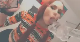 first post on this sub, spooky season themed🎃💋