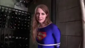 [Ryona] Kryptonite and belly punches put out a bound Supergirl