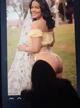thick Latina milf tribute