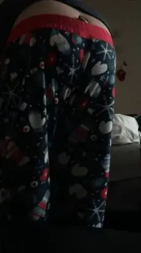 It started snowing already…is it too early for wintery PJ pants? 💕