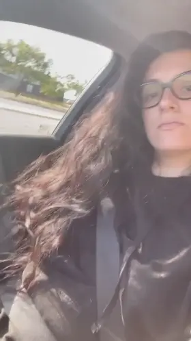 It turns me on to know tons of people jerk off to me every single day! 🙊