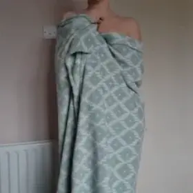 (oc) my 18yo tits are fully developed😊