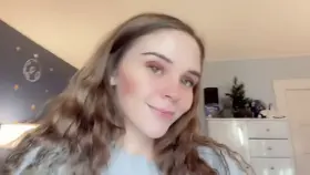 Hi baby, you know i love flashing you hehe