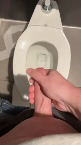 Since you guys loved the picture in McDonald’s, here’s the video of me cumming right after😈🥵😉