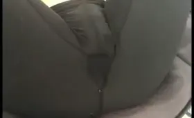 Soaking my yoga pants 🥵